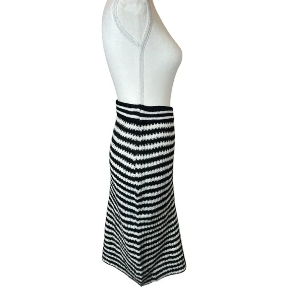 POL Striped Black and White Knit Skirt - Picture 3 of 7